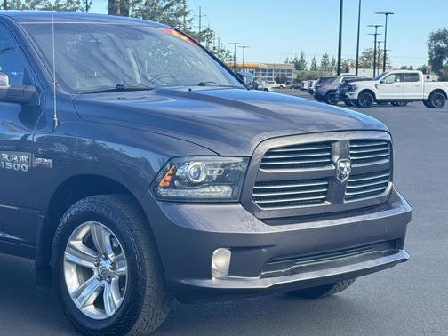 2017 RAM 1500 Sport