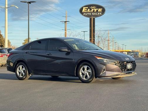 2021 Hyundai ELANTRA SE