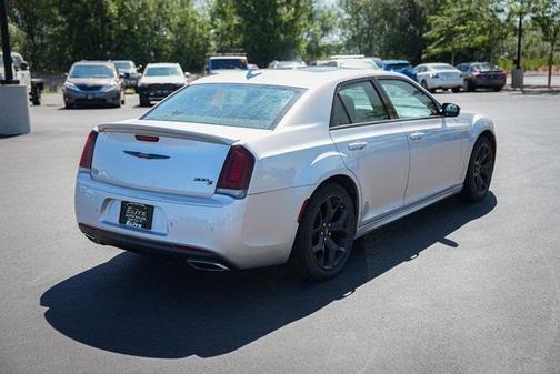 2022 Chrysler 300 S