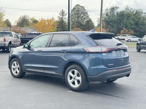 2016 Ford Edge SE