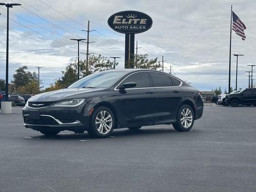 2016 Chrysler 200 Limited