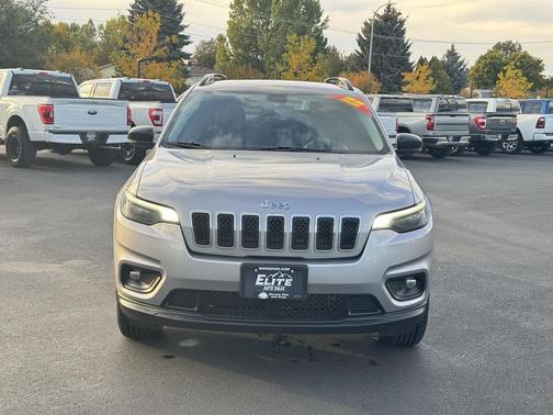 2022 Jeep Cherokee North
