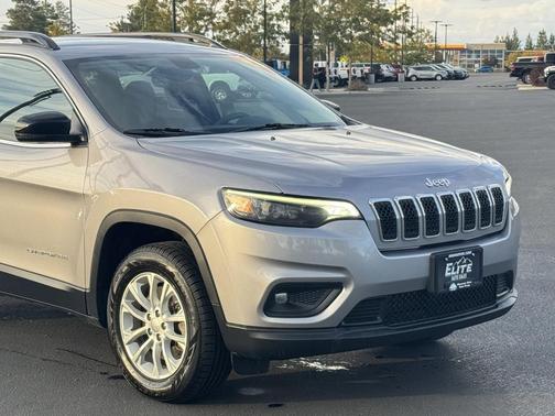2022 Jeep Cherokee North