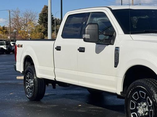 2020 Ford F-350 XLT