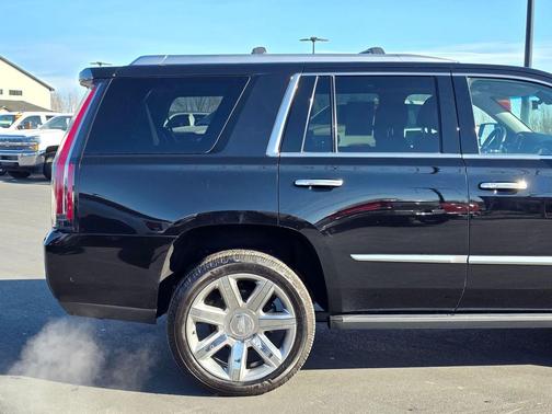 2017 Cadillac Escalade Premium Luxury