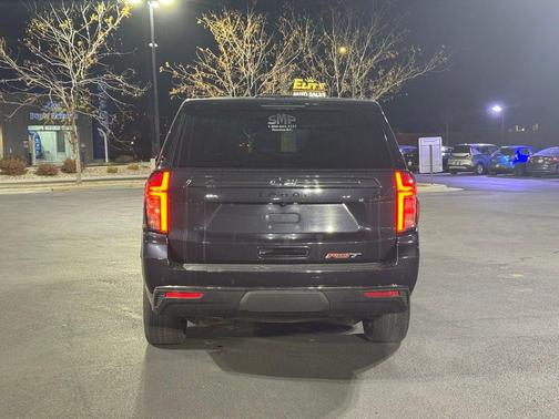 2022 Chevrolet Tahoe 4WD RST