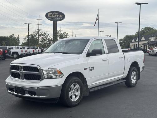2022 RAM 1500 Classic SLT