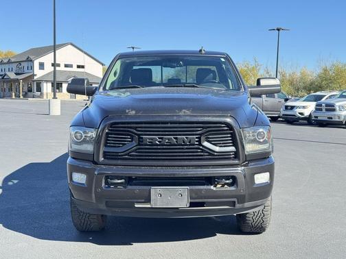 2018 RAM 2500 Laramie Crew Cab 4x4 6'4' Box