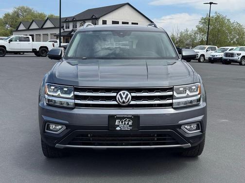 Platinum Gray Metallic 2019 Volkswagen Atlas 3.6L SEL Premium