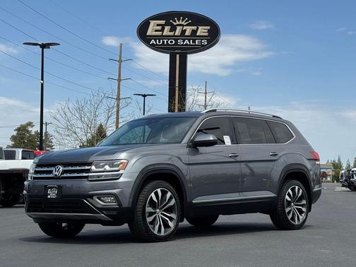 Platinum Gray Metallic 2019 Volkswagen Atlas 3.6L SEL Premium