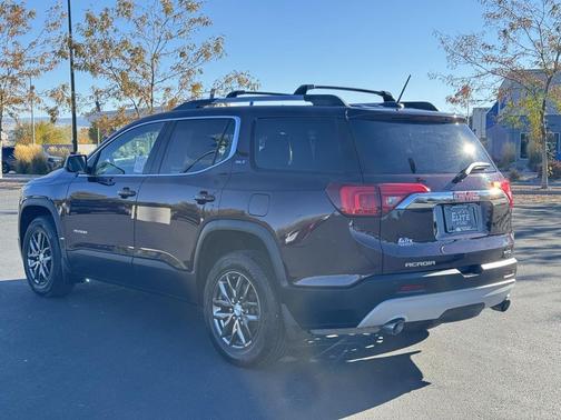 2017 GMC Acadia SLT-1