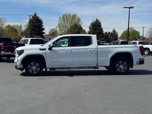 2024 GMC Sierra 1500 SLE