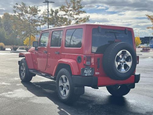 2017 Jeep Wrangler Unlimited Sahara