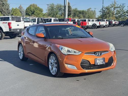 2013 Hyundai Veloster Base