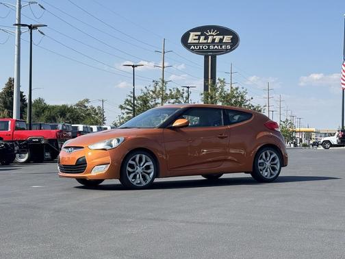2013 Hyundai Veloster Base