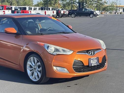 2013 Hyundai Veloster Base