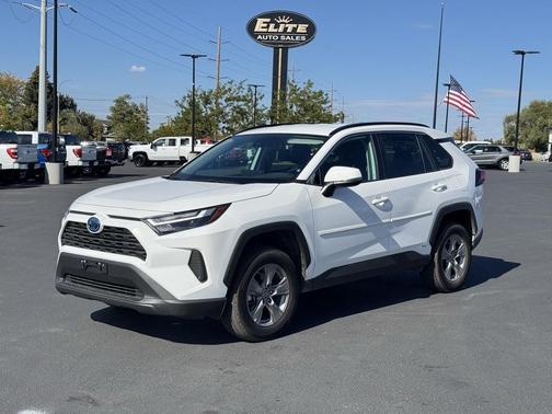 2024 Toyota RAV4 Hybrid LE