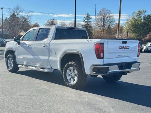 2022 GMC Sierra 1500 SLE