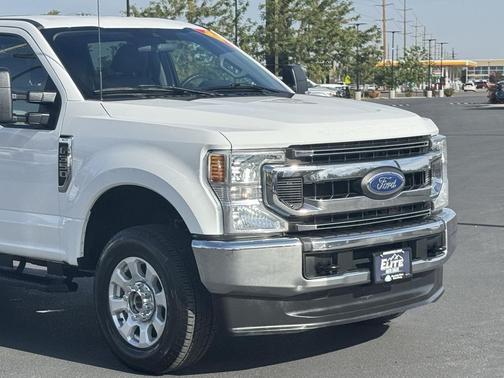 2022 Ford F-350 XLT