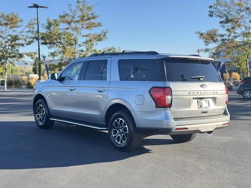 2023 Ford Expedition Max XLT
