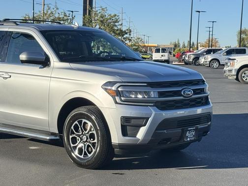 2023 Ford Expedition Max XLT
