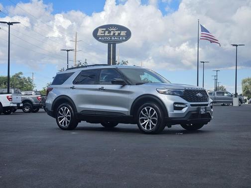 2023 Ford Explorer ST