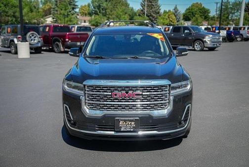 2022 GMC Acadia Denali