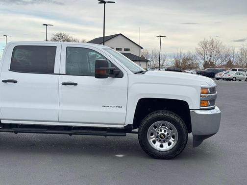 2018 Chevrolet Silverado 3500 WT