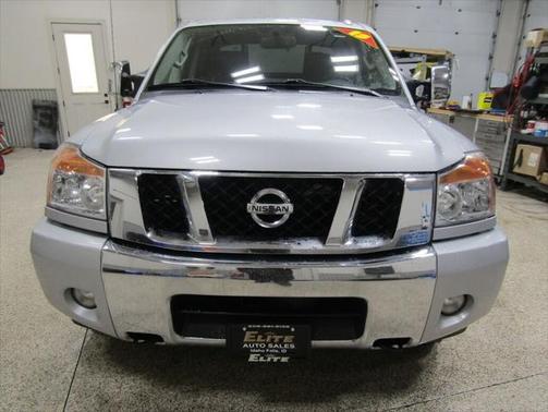 Brilliant Silver Metallic 2013 Nissan Titan SL