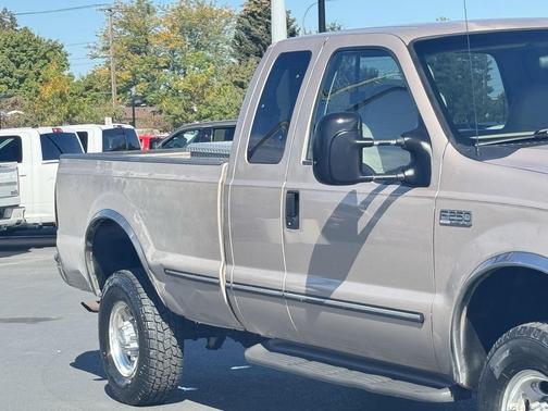 1999 Ford F-250 Lariat