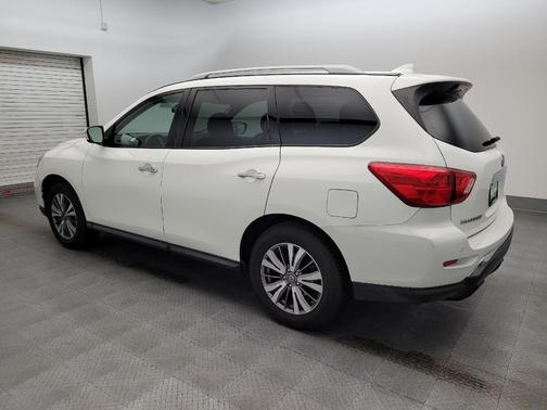 2019 Nissan Pathfinder S
