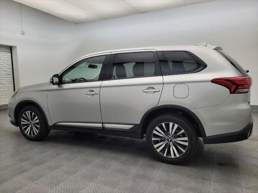 2019 Mitsubishi Outlander SE