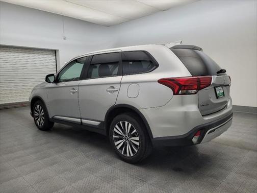 2019 Mitsubishi Outlander SE