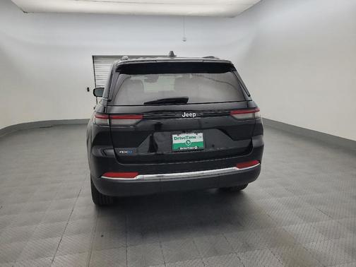 Diamond Black Crystal Pearlcoat 2024 Jeep Grand Cherokee 4xe Base