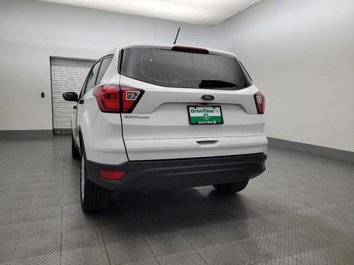 2019 Ford Escape S