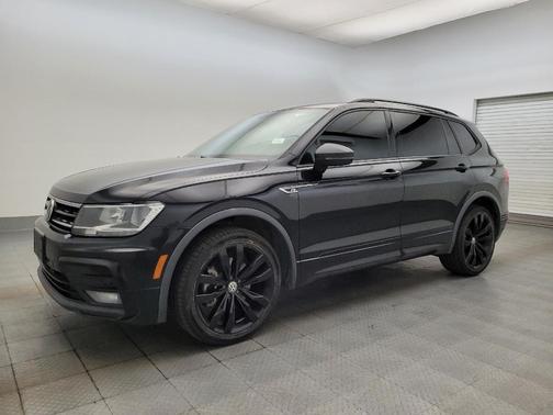 2021 Volkswagen Tiguan 2.0T SE R-Line Black