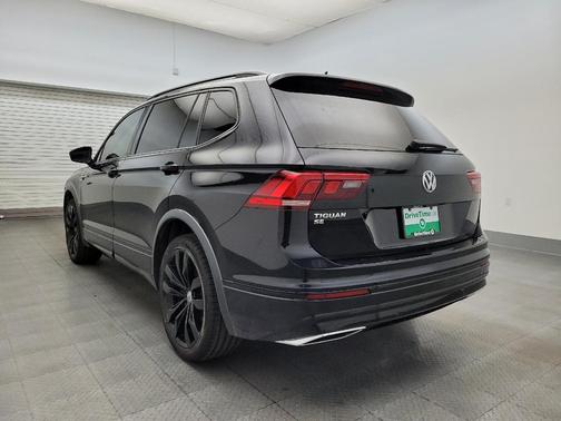 2021 Volkswagen Tiguan 2.0T SE R-Line Black