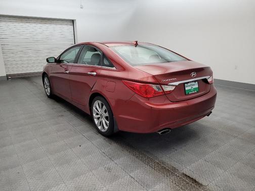 2013 Hyundai SONATA SE