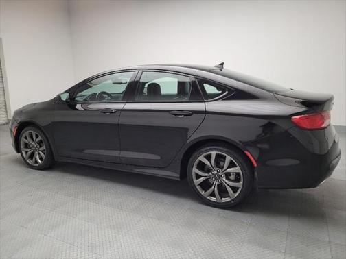 2016 Chrysler 200 S