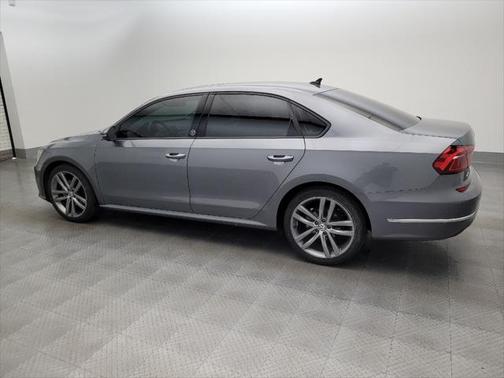 2019 Volkswagen Passat 2.0T Wolfsburg Edition