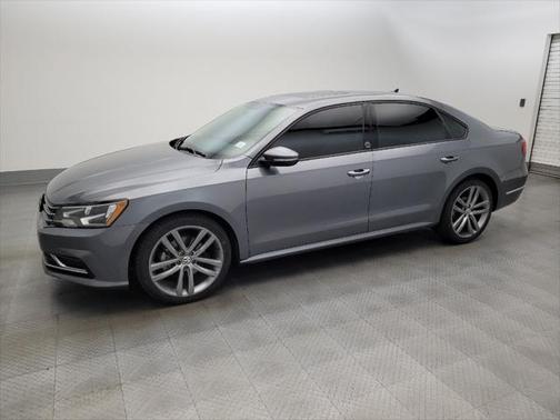 2019 Volkswagen Passat 2.0T Wolfsburg Edition