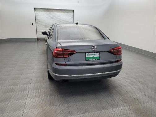 2019 Volkswagen Passat 2.0T Wolfsburg Edition