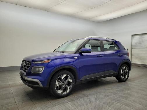 2024 Hyundai VENUE Limited