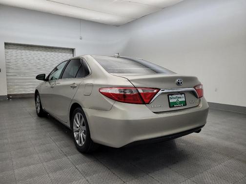 2017 Toyota Camry Hybrid XLE