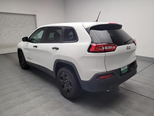 2016 Jeep Cherokee Sport