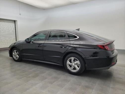 2022 Hyundai SONATA SE