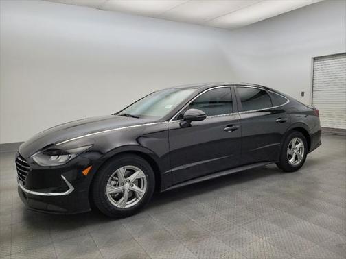 2022 Hyundai SONATA SE