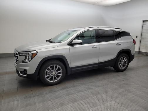Quicksilver Metallic 2022 GMC Terrain SLT