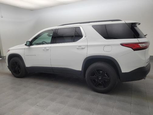 Summit White 2020 Chevrolet Traverse LT Cloth