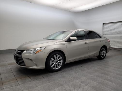 2017 Toyota Camry Hybrid XLE
